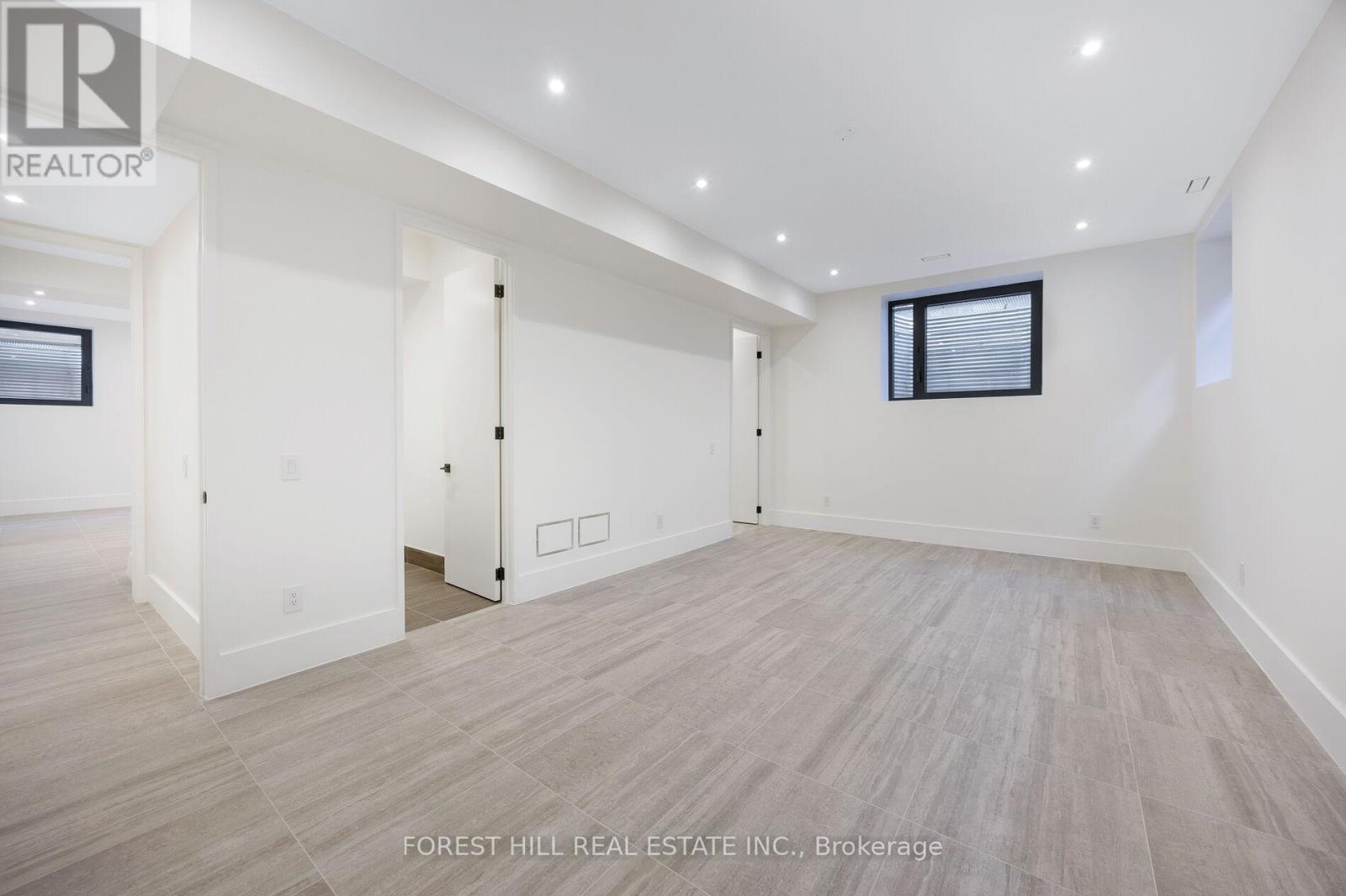 170 Ranee Avenue, Toronto, Ontario  M6A 1N5 - Photo 47 - C12793284