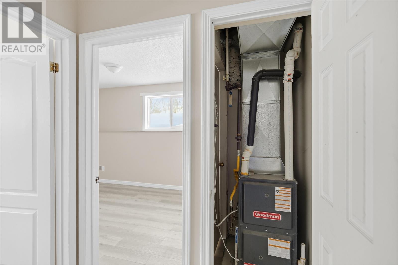 30-32 Wemyss St, Sault Ste. Marie, Ontario  P6B 1B3 - Photo 18 - SM260314