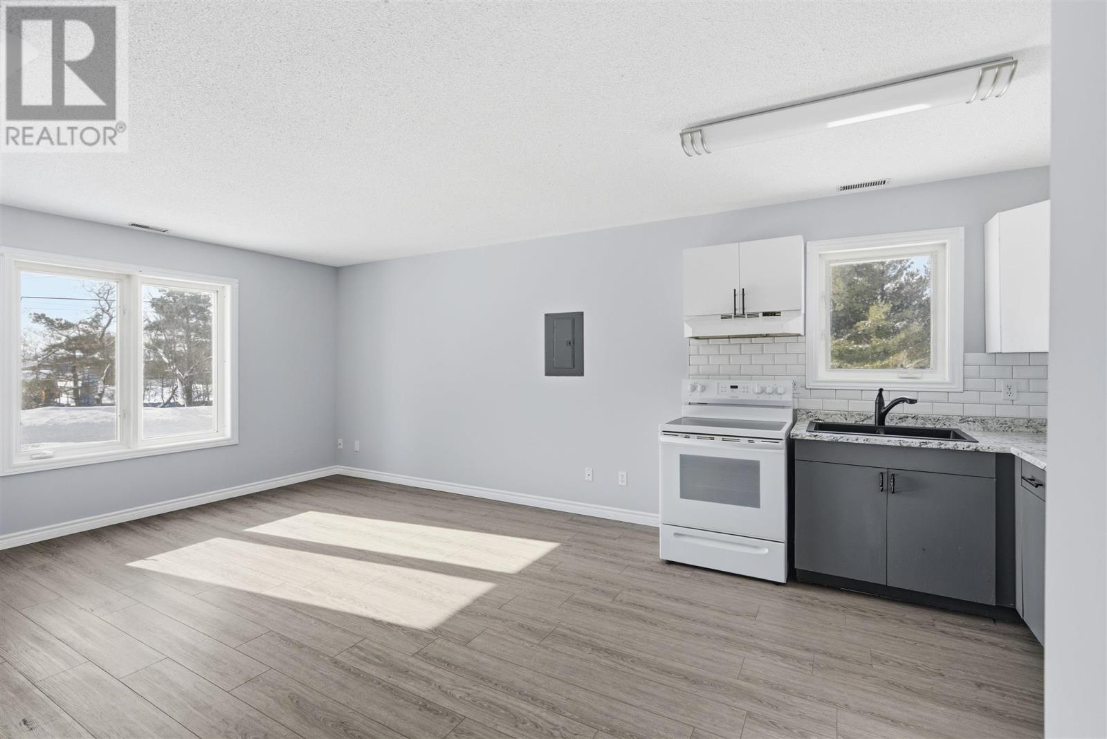 30-32 Wemyss St, Sault Ste. Marie, Ontario  P6B 1B3 - Photo 22 - SM260314