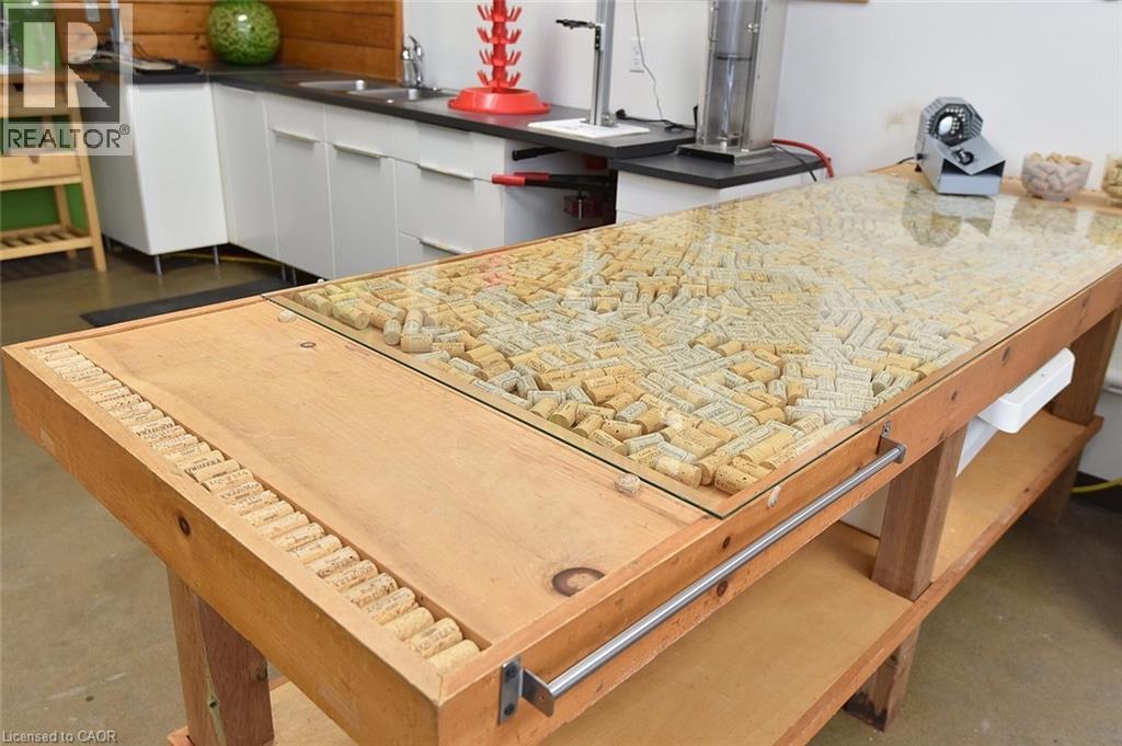 170 Hwy 20 W, Fonthill, Ontario  L0S 1E0 - Photo 9 - 40806437