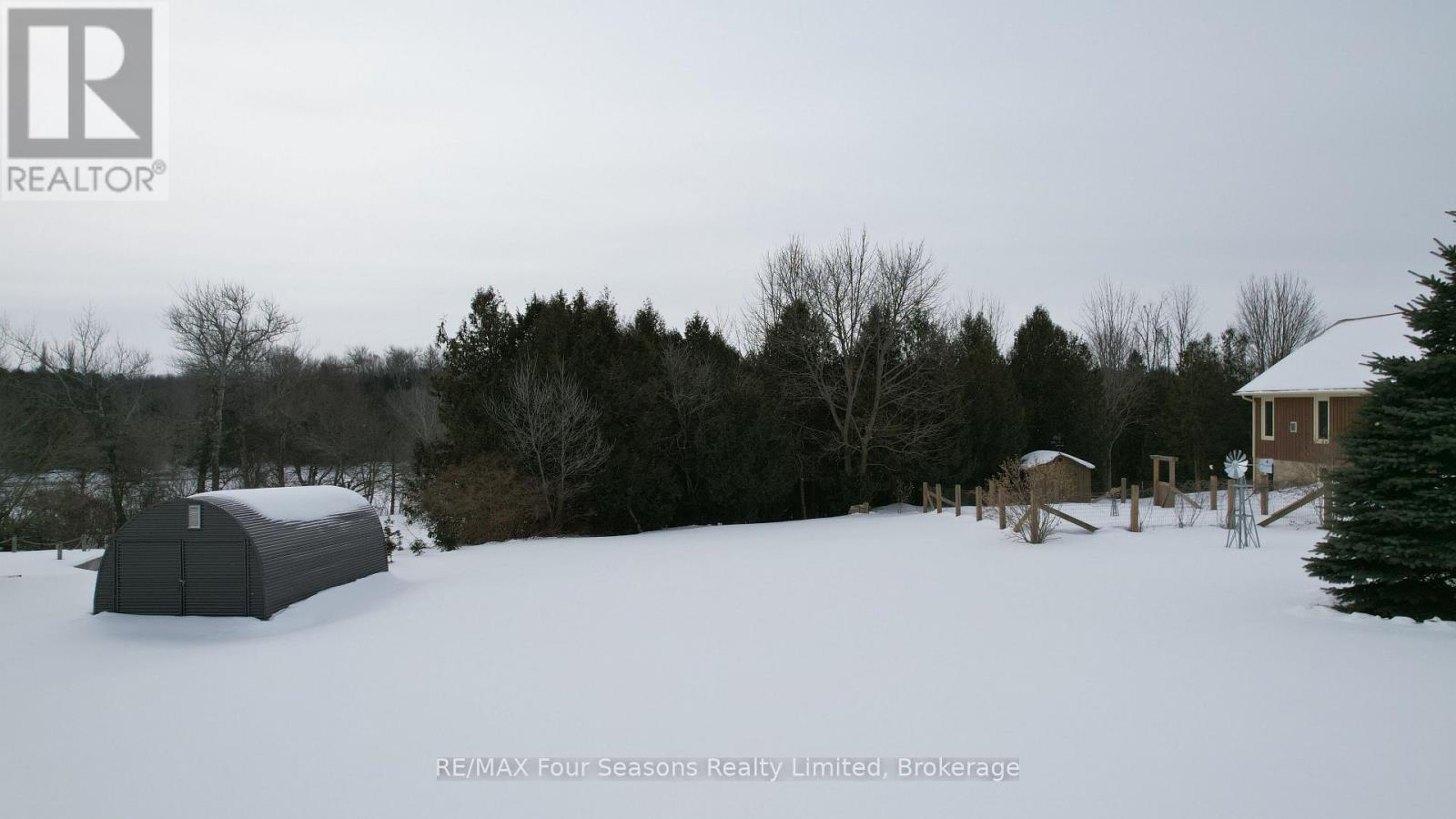 237 S Rankin Street, Saugeen Shores, Ontario  N0H 2L0 - Photo 2 - X12818636