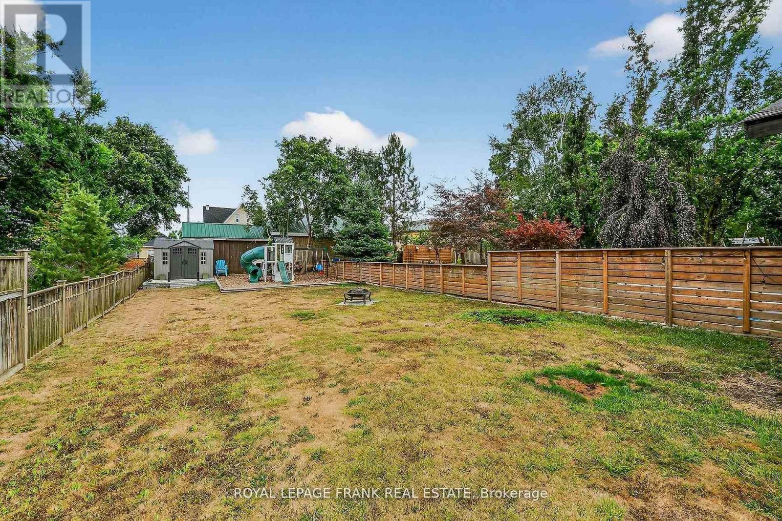 69 Peel Street, Kawartha Lakes, Ontario  K9V 3M5 - Photo 36 - X12818556