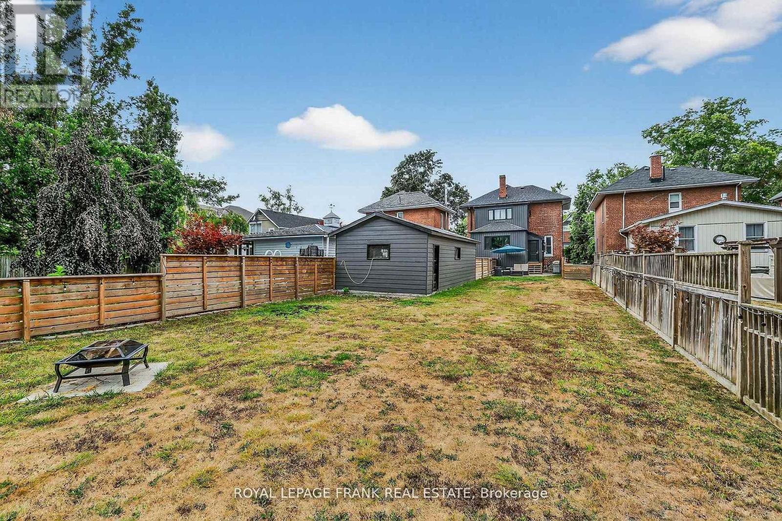 69 Peel Street, Kawartha Lakes, Ontario  K9V 3M5 - Photo 37 - X12818556