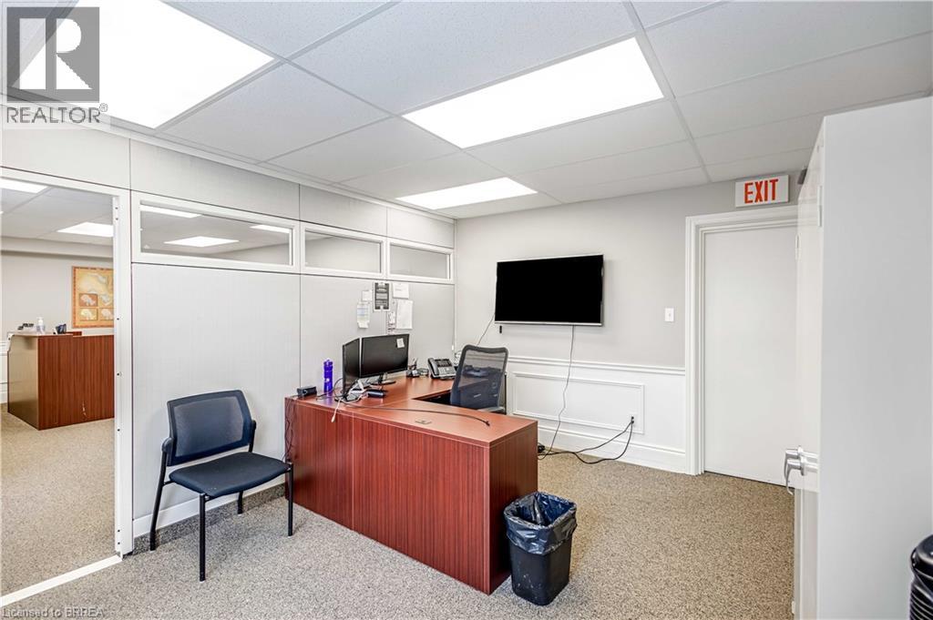 30 Brant Avenue Unit# B.3, Brantford, Ontario  N3T 3G6 - Photo 14 - 40802428