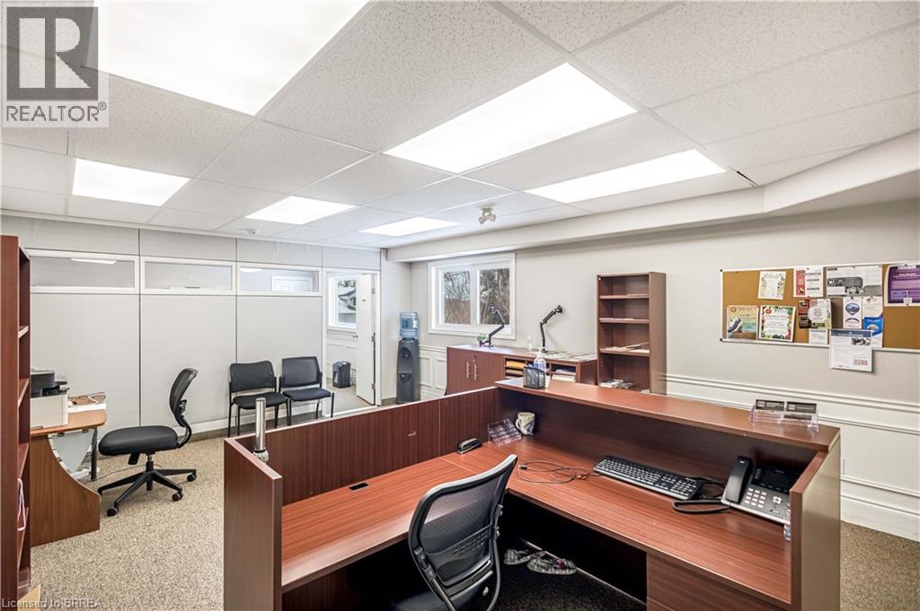 30 Brant Avenue Unit# B.3, Brantford, Ontario  N3T 3G6 - Photo 11 - 40802428