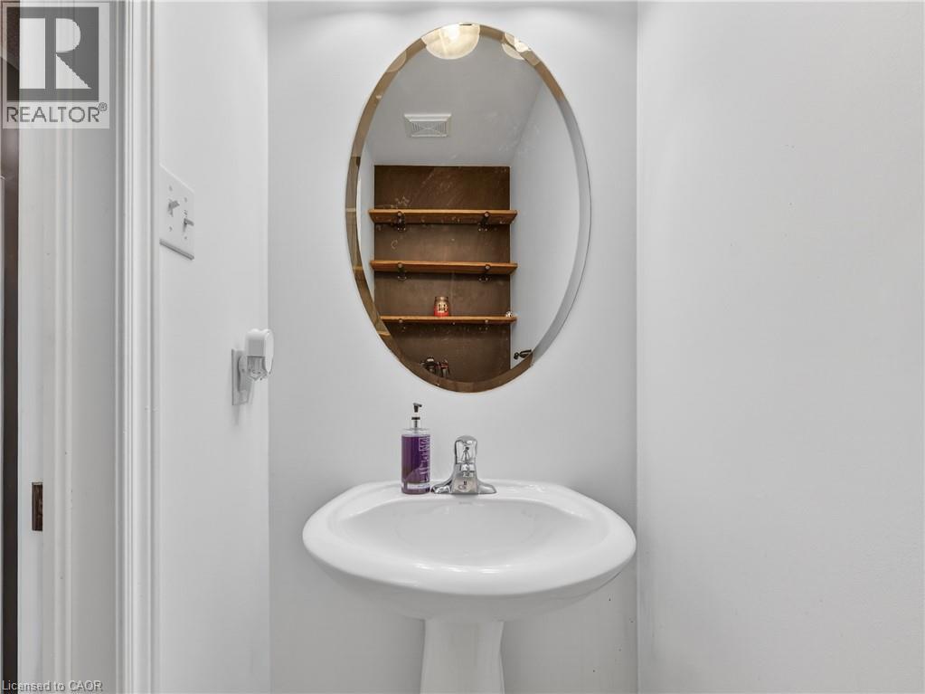 69 Westhampton Way, Hamilton, Ontario  L8E 6C5 - Photo 8 - 40799804