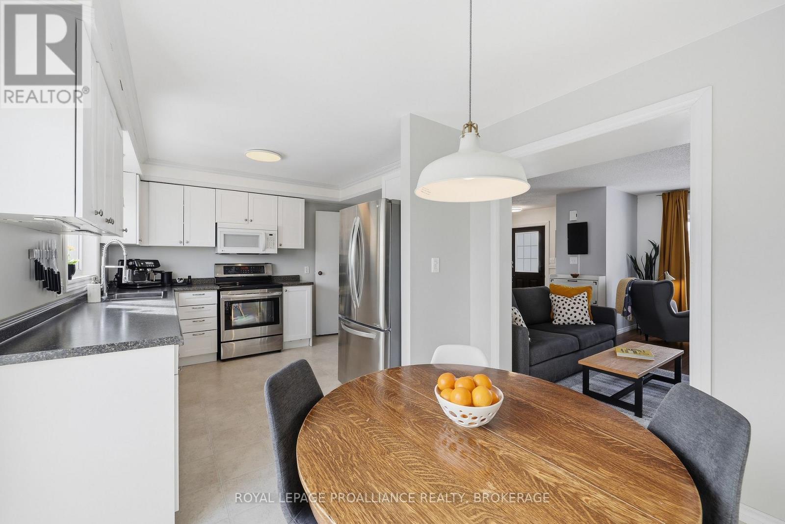 521 Grandtrunk Avenue, Kingston, Ontario  K7M 8P6 - Photo 16 - X12818532