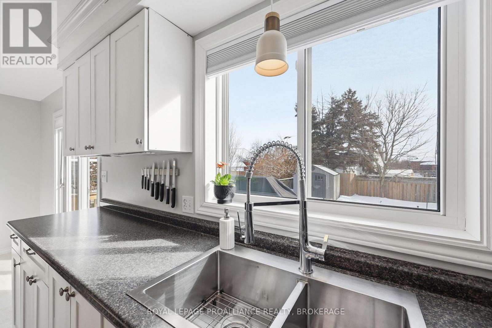 521 Grandtrunk Avenue, Kingston, Ontario  K7M 8P6 - Photo 18 - X12818532