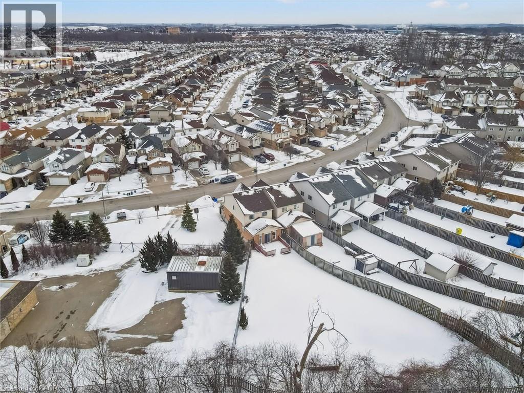 465 Activa Avenue, Kitchener, Ontario N2E 4B9 - Photo 4 - 40794744