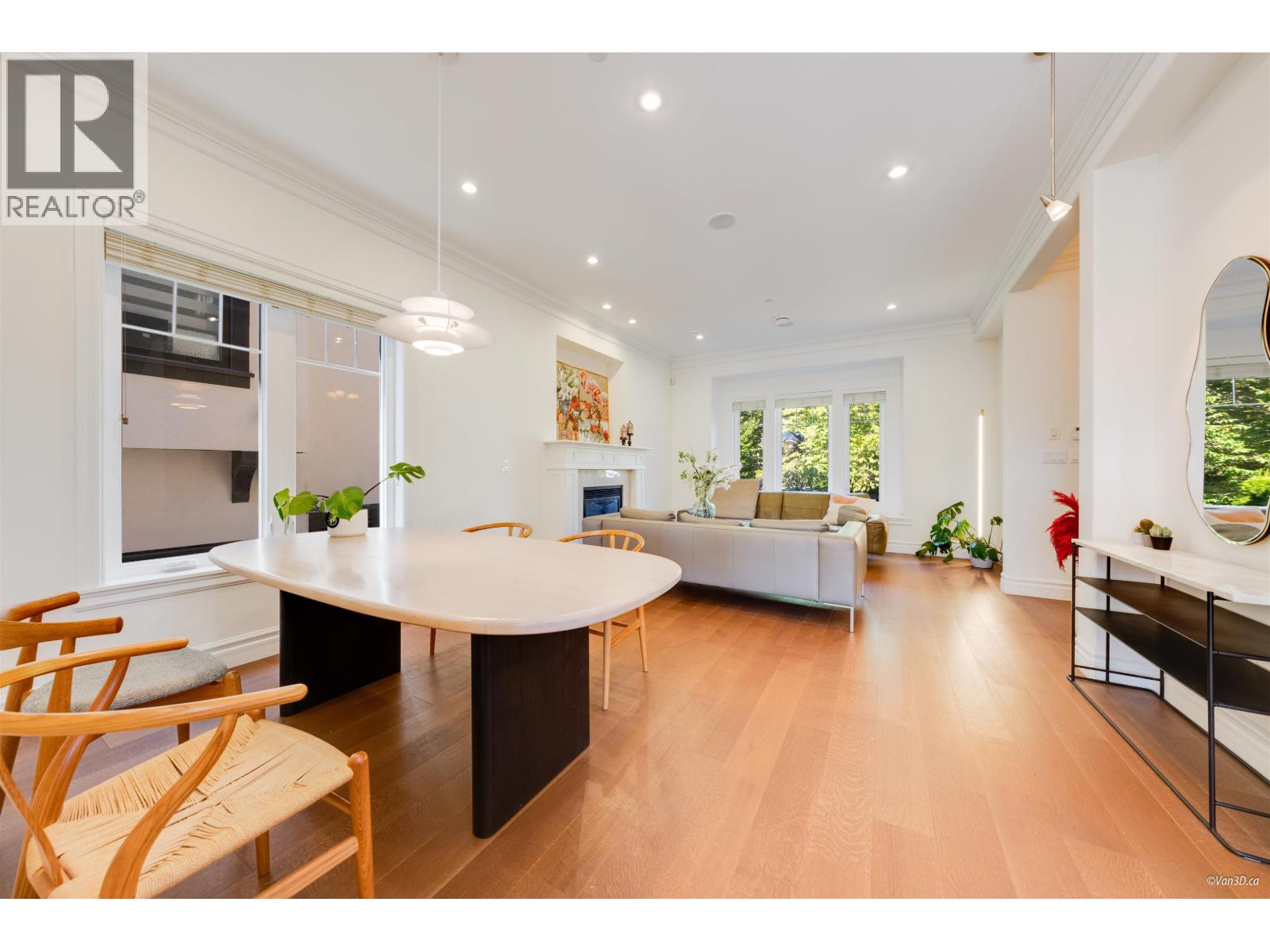 4042 W 20th Avenue, Vancouver, British Columbia  V6S 1G5 - Photo 3 - R3093361