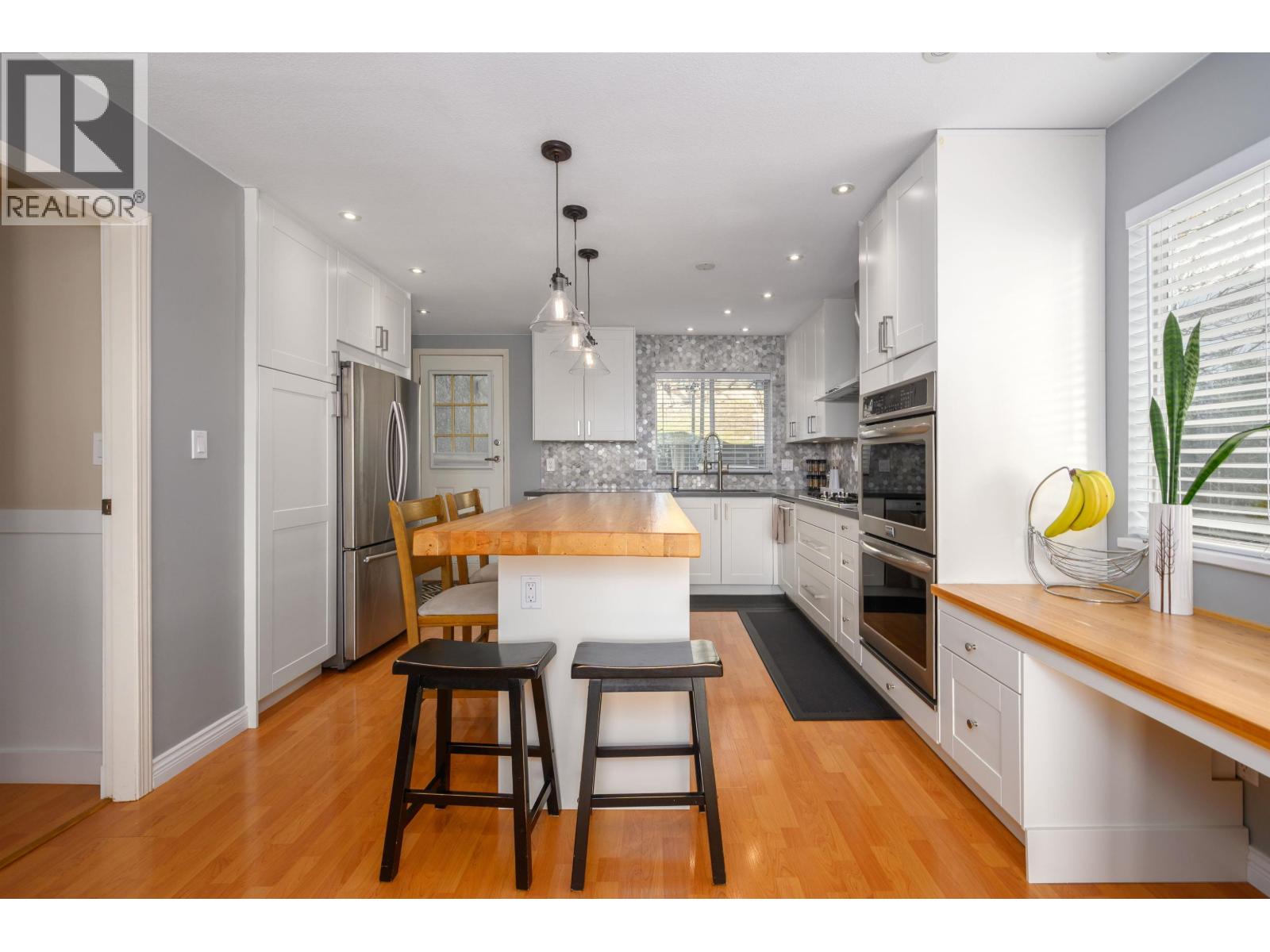 2735 Tempe Knoll Drive, North Vancouver, British Columbia  V7N 4K4 - Photo 7 - R3093033