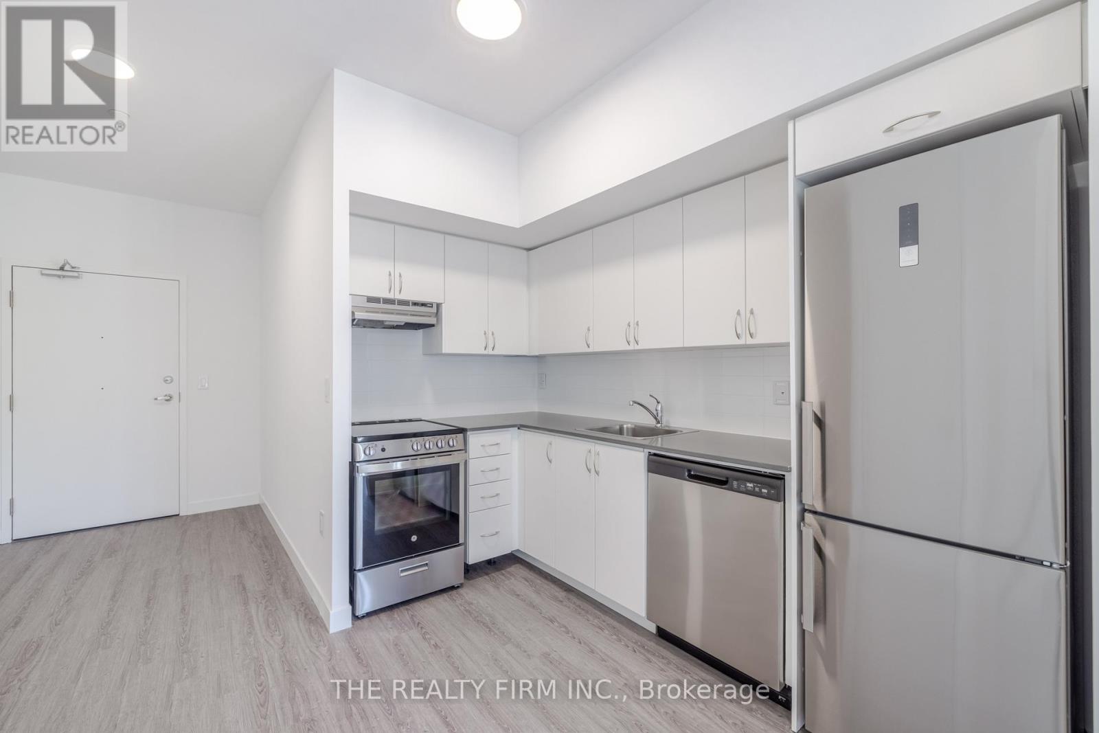 305 - 375 South Street, London East, Ontario  N6B 0A5 - Photo 5 - X12818514