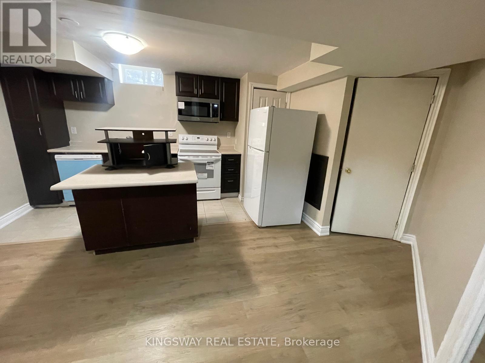 Basement - 3194 World Series Court, Mississauga, Ontario  L5N 7N8 - Photo 11 - W12674008