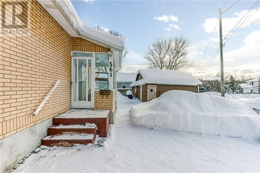 561 Ontario Street, Sudbury, Ontario  P3E 4K5 - Photo 4 - 2126555