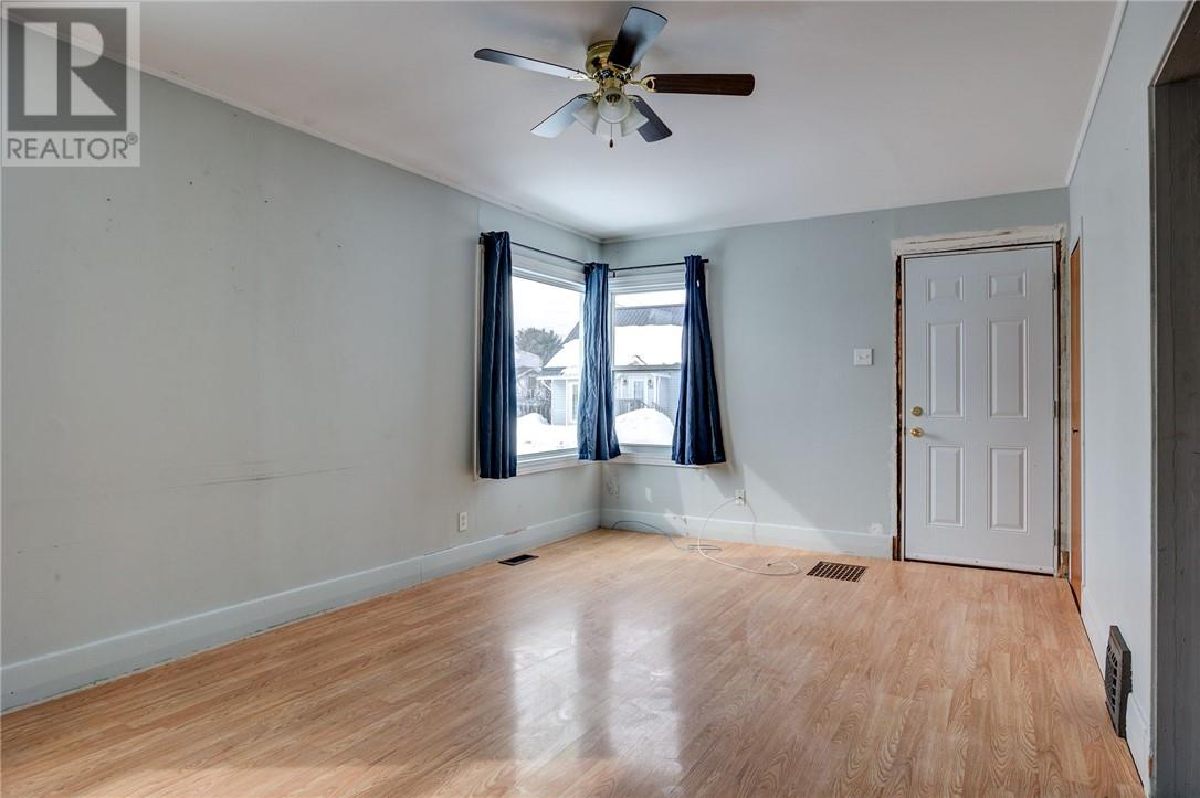 49 Evergreen Street, Levack, Ontario  P0M 2C0 - Photo 7 - 2126546