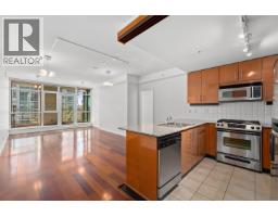 307 100 E ESPLANADE AVENUE, North Vancouver, British Columbia