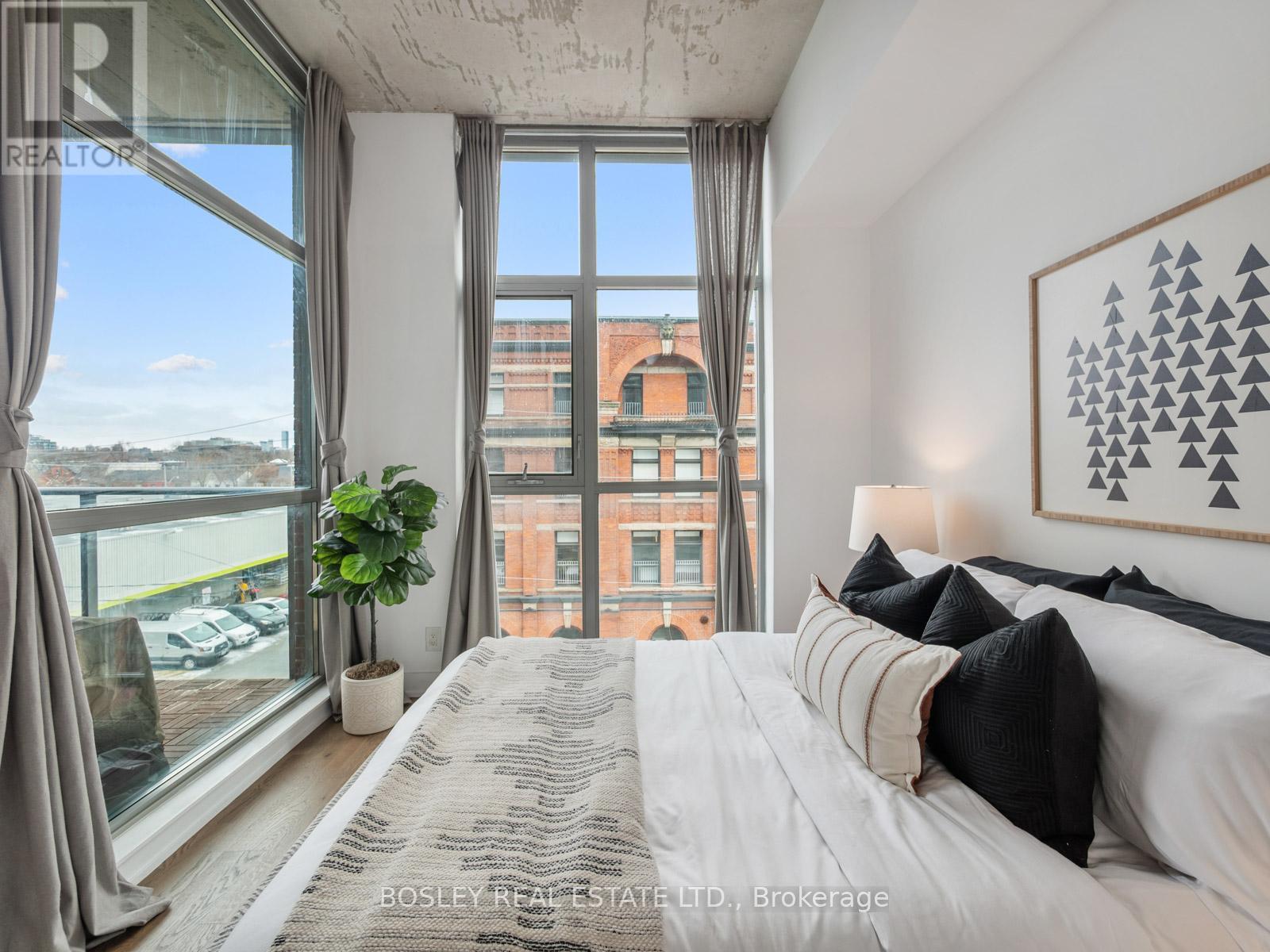 404 - 2 Gladstone Avenue, Toronto, Ontario  M6J 0B2 - Photo 13 - C12818626