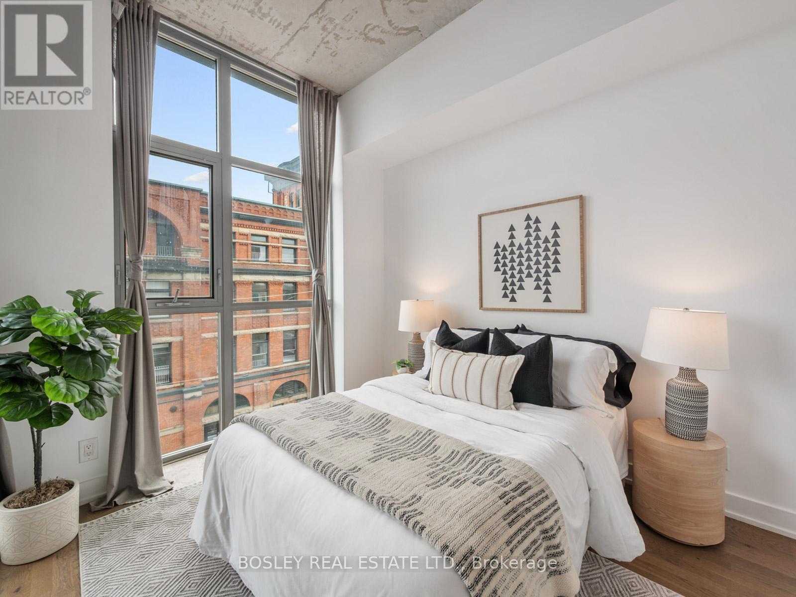 404 - 2 Gladstone Avenue, Toronto, Ontario  M6J 0B2 - Photo 14 - C12818626