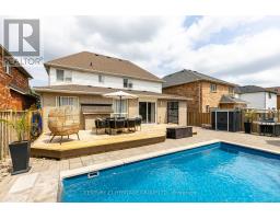 106 LAURENDALE AVENUE, Georgina, Ontario