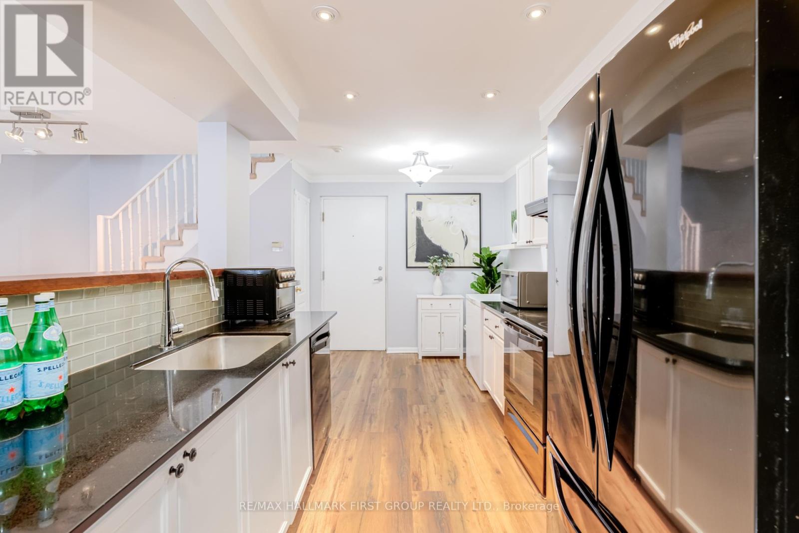 507 - 1400 The Esplanade N, Pickering, Ontario L1V 6V4 - Photo 9 - E12818574