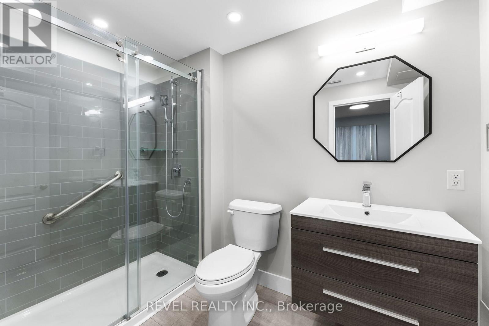 12 Hirshfield Lane, Ajax, Ontario  L1T 4Z7 - Photo 24 - E12818666