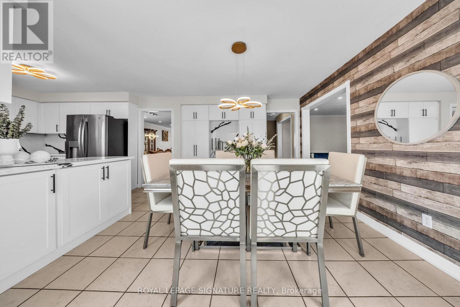 22 Stoddart Court, Bradford West Gwillimbury (Bradford), Ontario  L3Z 2X8 - Photo 15 - N12818552