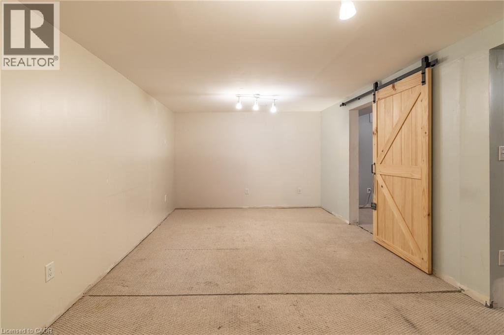 34 Woodridge Drive, Guelph, Ontario  N1H 7E2 - Photo 37 - 40806434