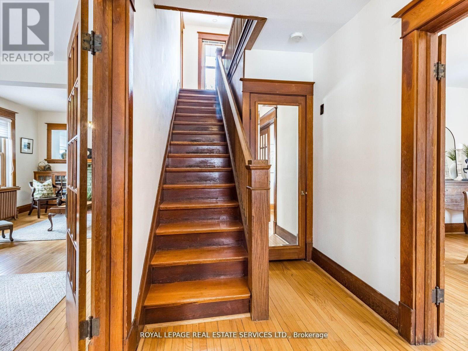 32 Wellington Street E, Brampton, Ontario  L6W 1Y4 - Photo 18 - W12818526