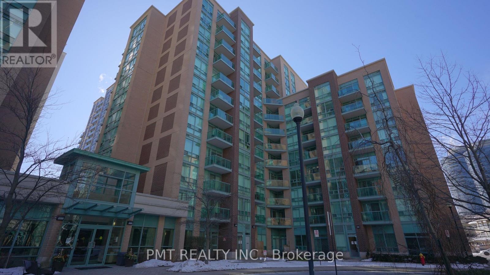 314 - 9 MICHAEL POWER PLACE, Toronto, Ontario