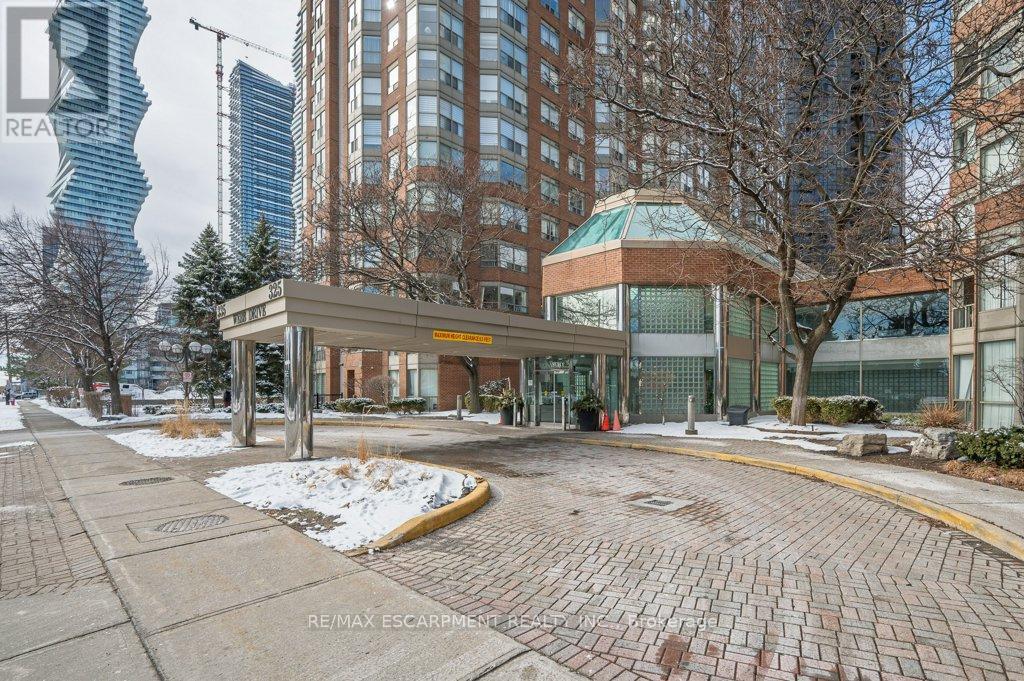 512 - 335 Webb Drive, Mississauga, Ontario  L5B 4A1 - Photo 28 - W12818594