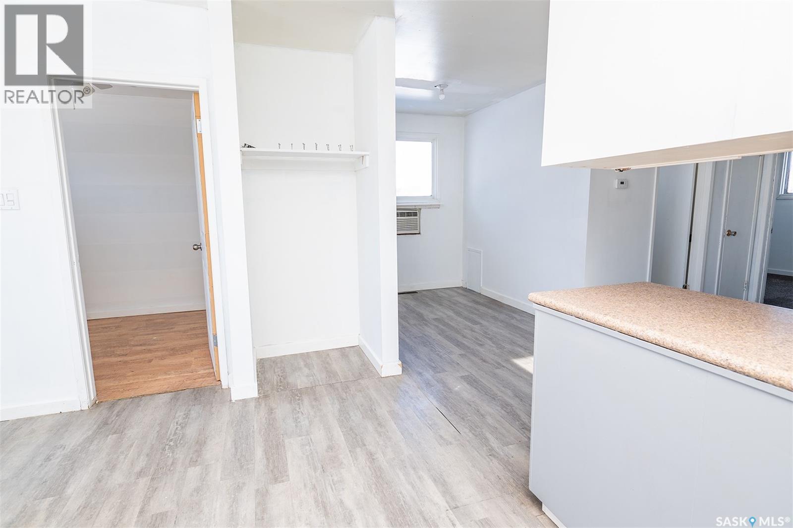 201 2nd Street W, Wynyard, Saskatchewan  S0A 4T0 - Photo 6 - SK029128