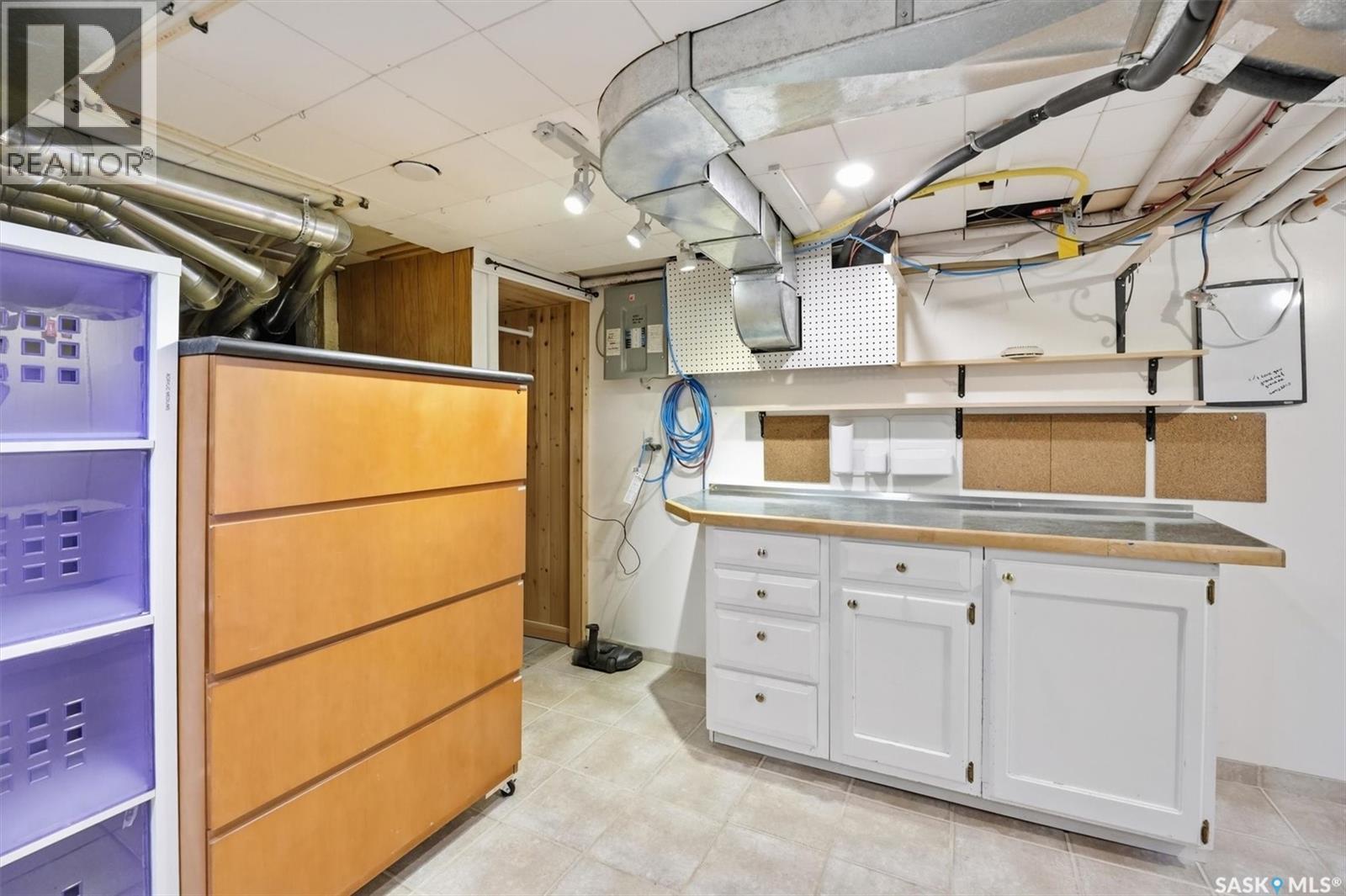 1210 Elliott Street, Saskatoon, Saskatchewan  S7N 0V6 - Photo 36 - SK029062