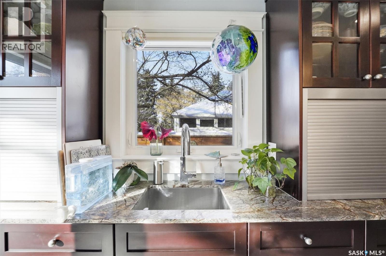 1210 Elliott Street, Saskatoon, Saskatchewan  S7N 0V6 - Photo 9 - SK029062