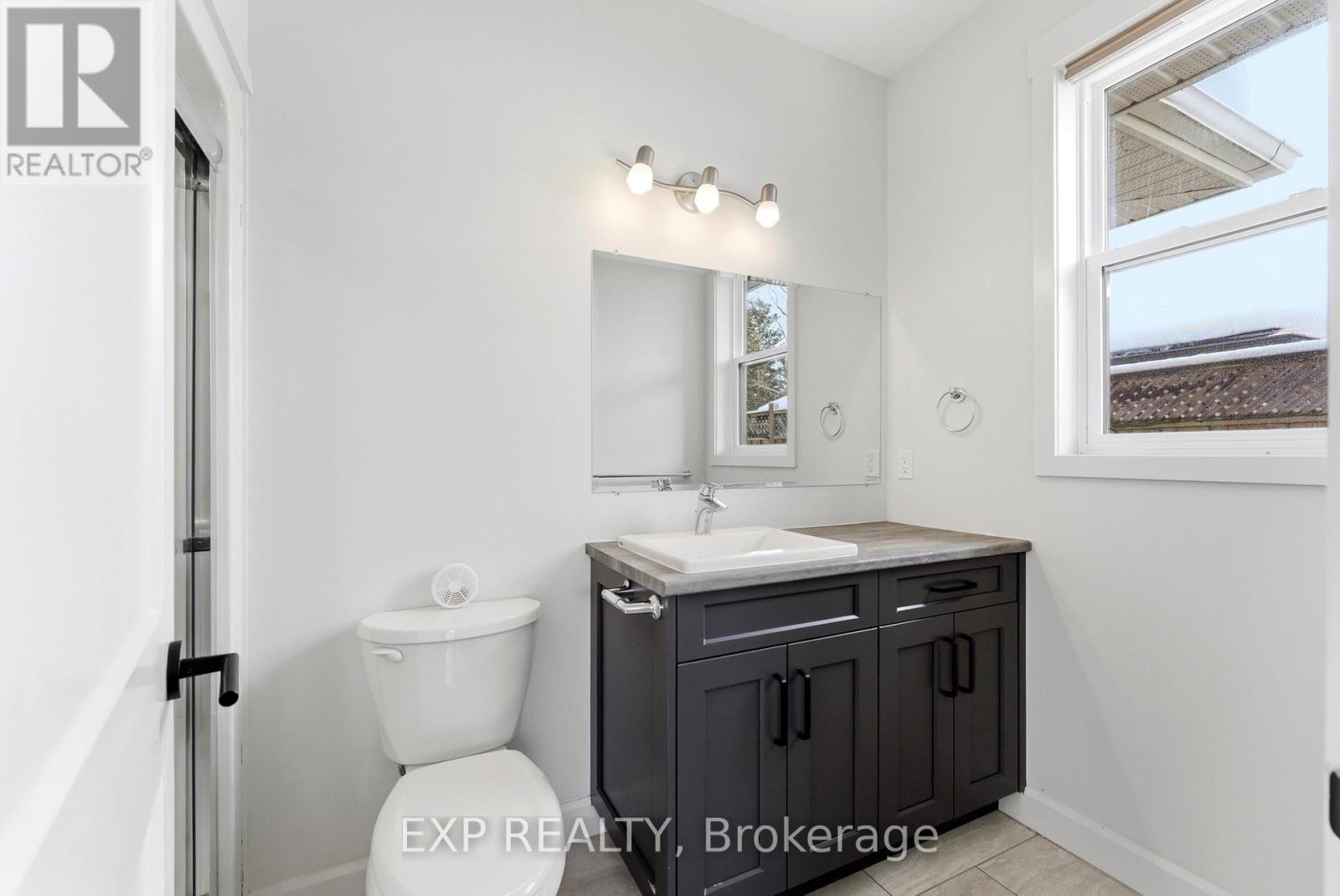 62 Craig Street, Belleville (Belleville Ward), Ontario  K8P 2J9 - Photo 23 - X12816510