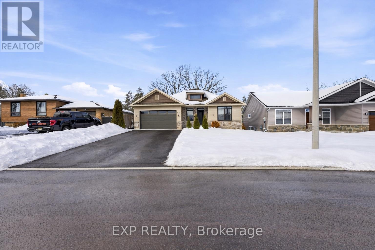 62 CRAIG STREET, Belleville, Ontario