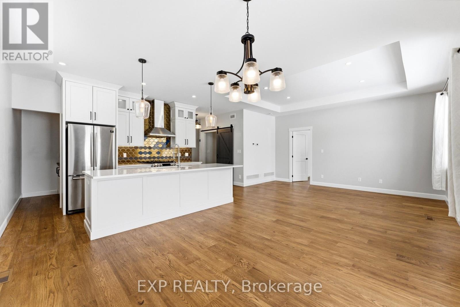 62 Craig Street, Belleville (Belleville Ward), Ontario  K8P 2J9 - Photo 17 - X12816510