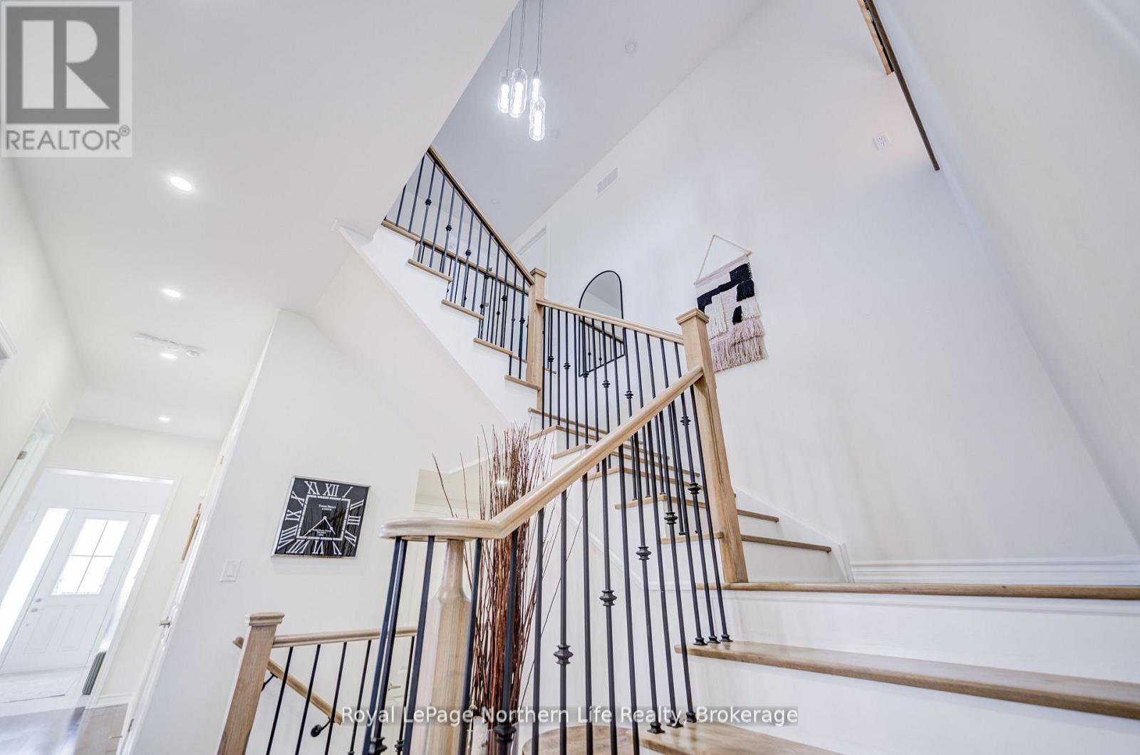 Lorem Ipsum Dolor Sit Amet,, Georgina, Ontario  L4P  - Photo 13 - DEMO29397349