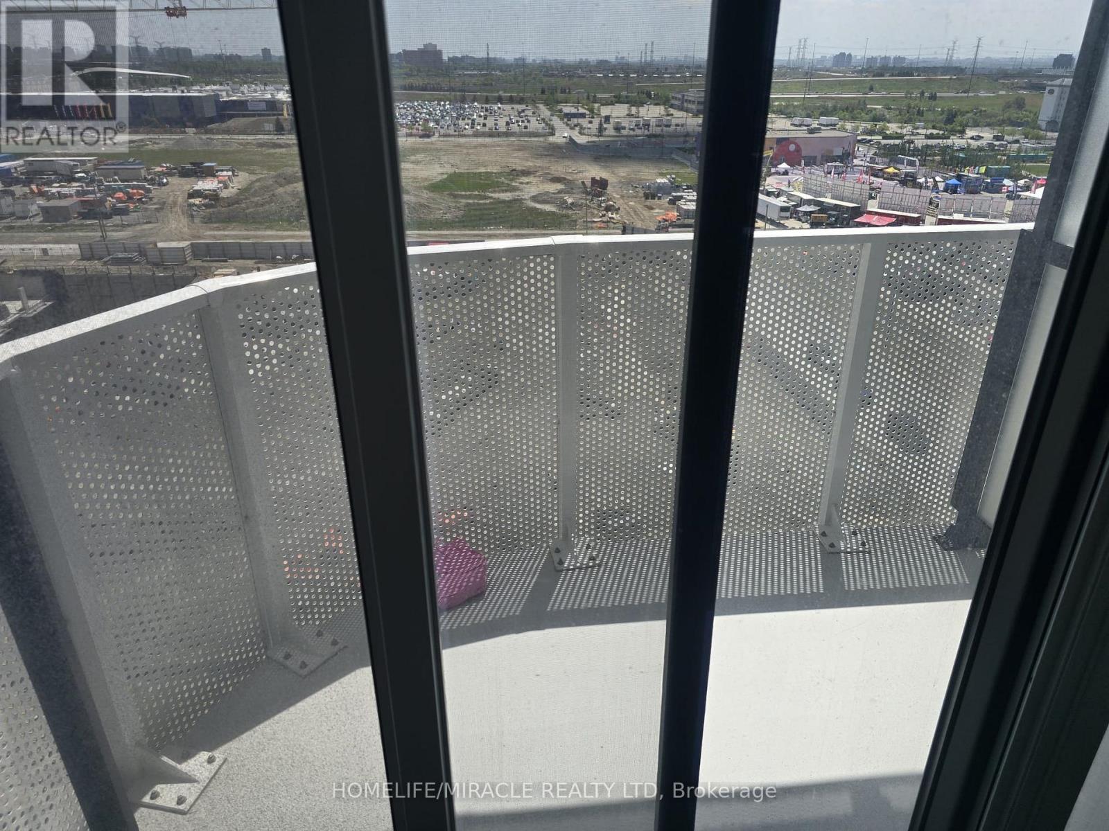 1003 - 195 Commerce Street, Vaughan, Ontario  L4K 0P9 - Photo 5 - N12813058