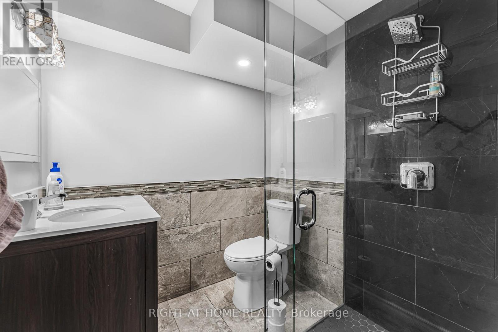 80 Loretta Drive, Niagara-On-The-Lake, Ontario  L0S 1T0 - Photo 36 - X12818534