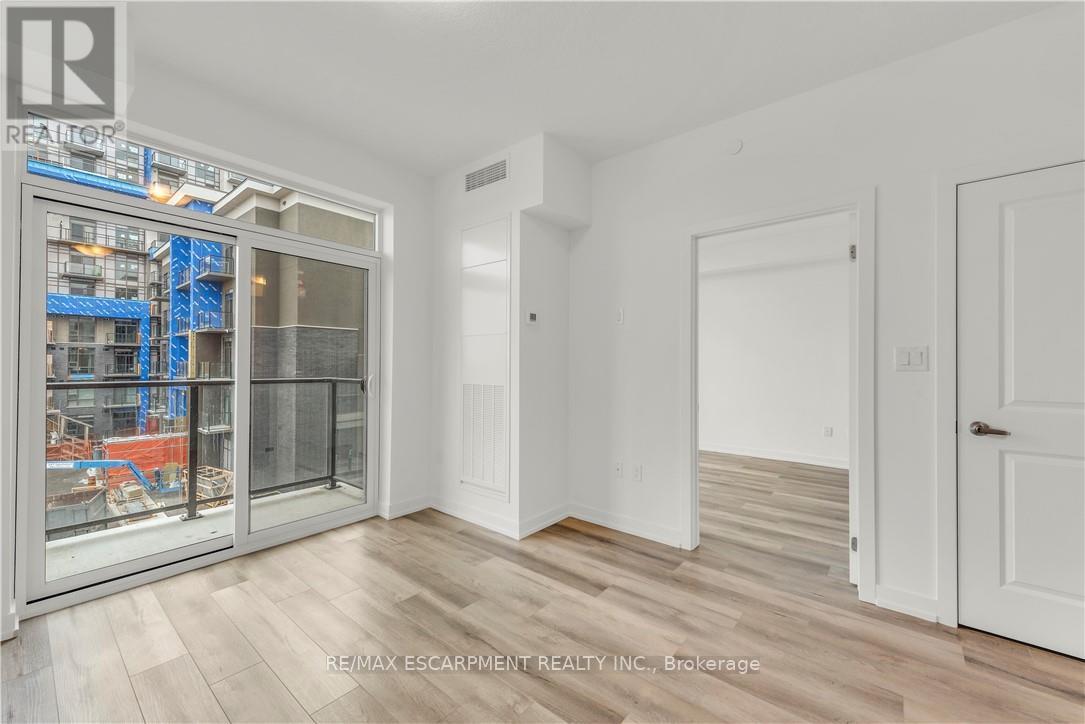 340 - 10 Mallard Trail, Hamilton, Ontario  L8B 1W5 - Photo 12 - X12818548