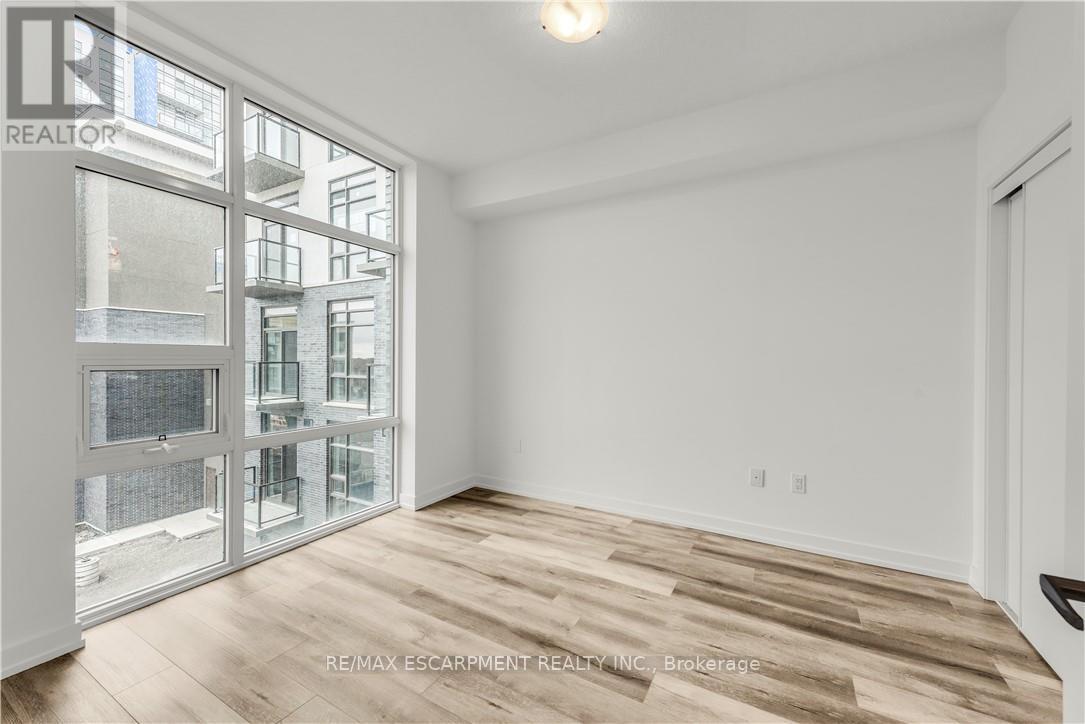 340 - 10 Mallard Trail, Hamilton, Ontario  L8B 1W5 - Photo 13 - X12818548