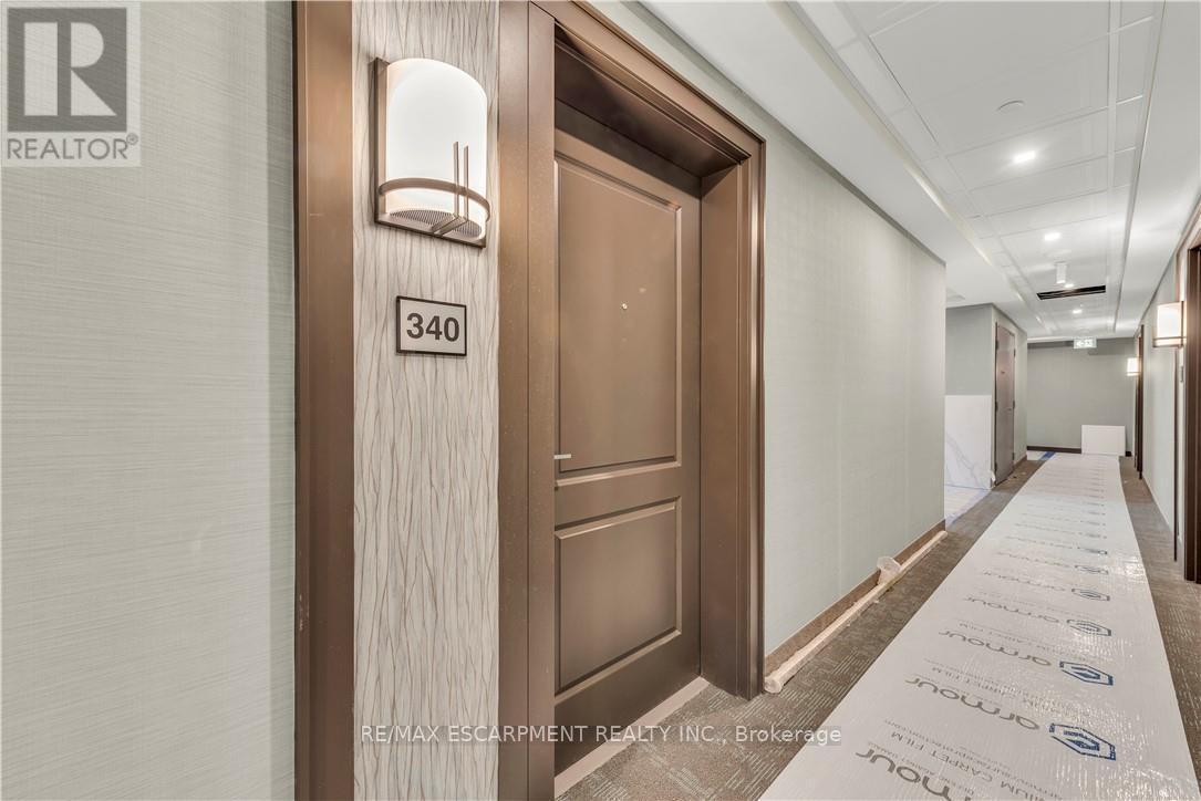 340 - 10 Mallard Trail, Hamilton, Ontario  L8B 1W5 - Photo 4 - X12818548