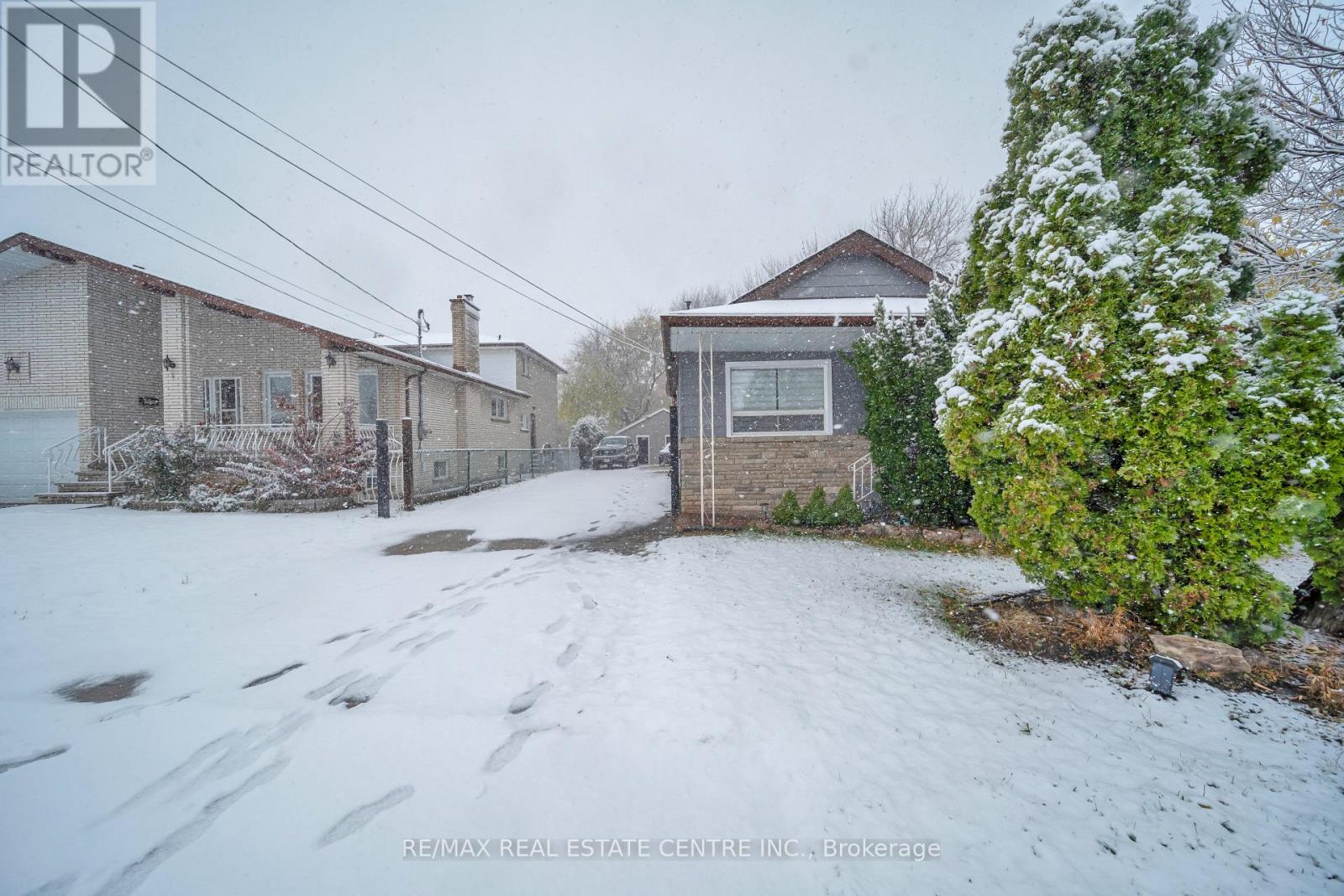 191 Margaret Avenue, Hamilton, Ontario  L8E 2H6 - Photo 2 - X12818570