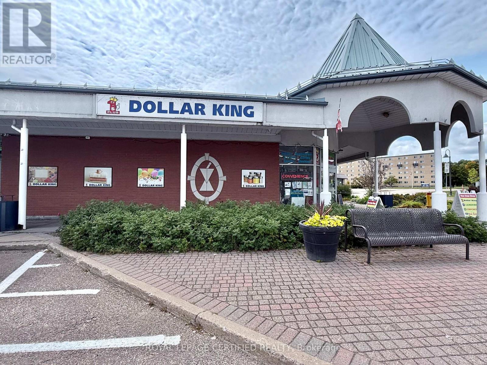 48 Ridge Road, Deep River, Ontario  K0J 1P0 - Photo 2 - X12818590