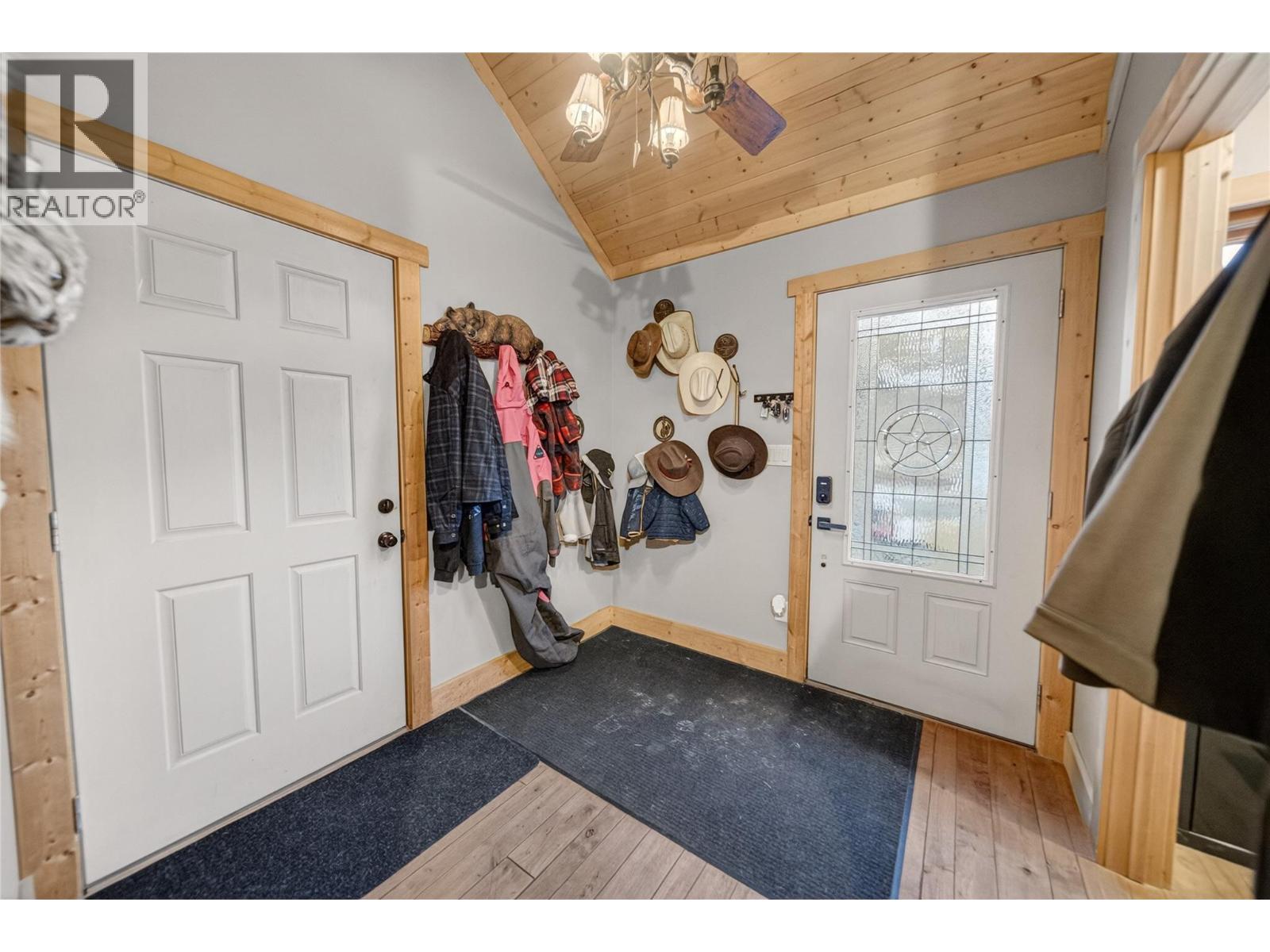 7225 3/93 Highway, Cranbrook, British Columbia  V1C 7B2 - Photo 22 - 10376949