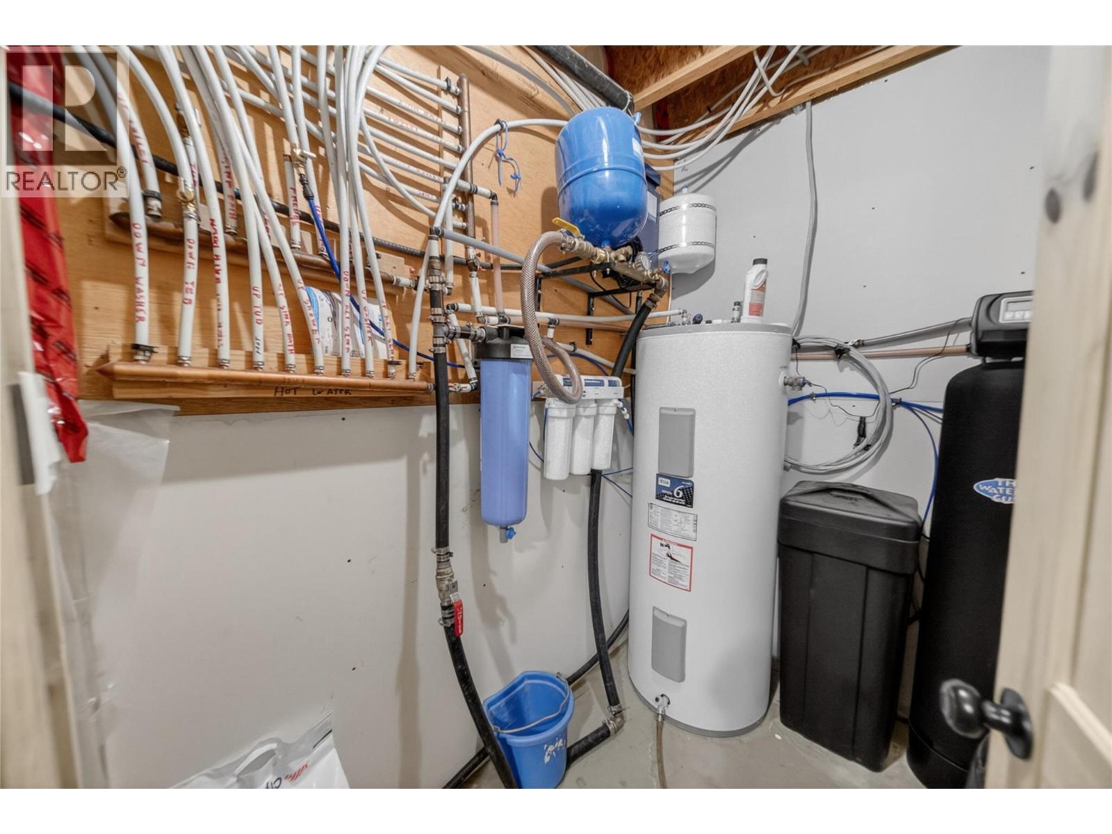 7225 3/93 Highway, Cranbrook, British Columbia  V1C 7B2 - Photo 36 - 10376949