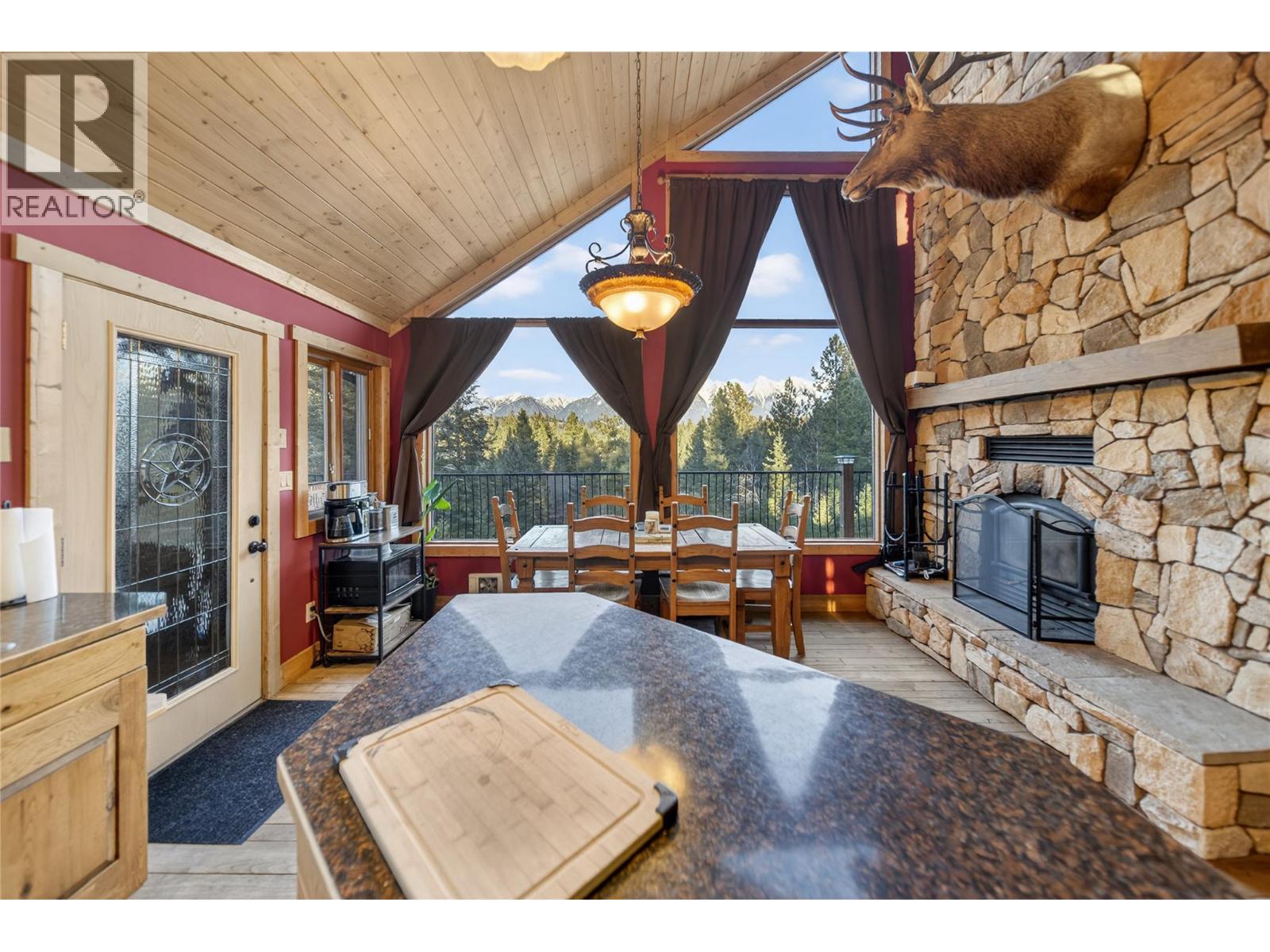 7225 3/93 Highway, Cranbrook, British Columbia  V1C 7B2 - Photo 5 - 10376949