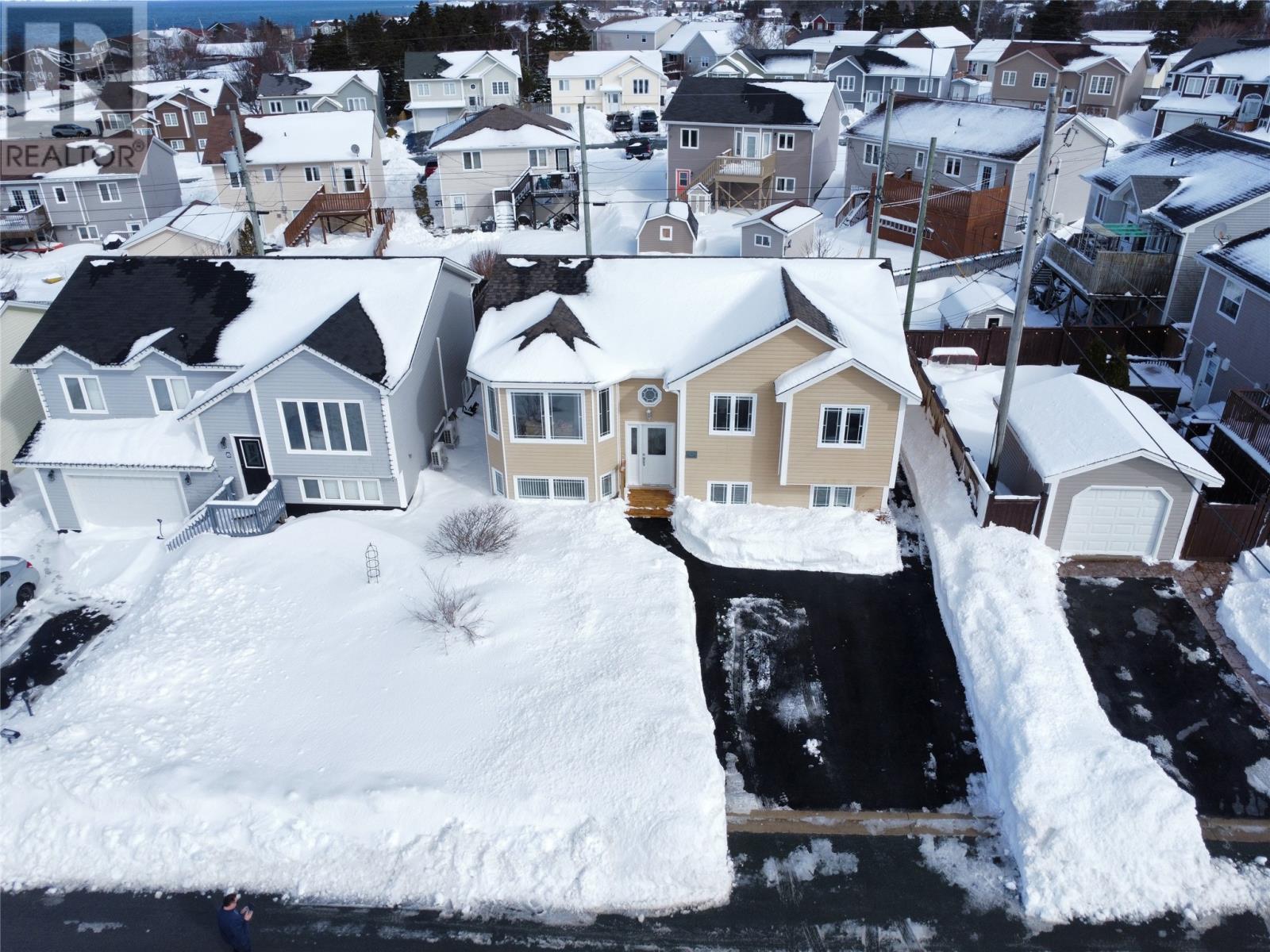 6 Manor Side Place, Conception Bay South, Newfoundland & Labrador