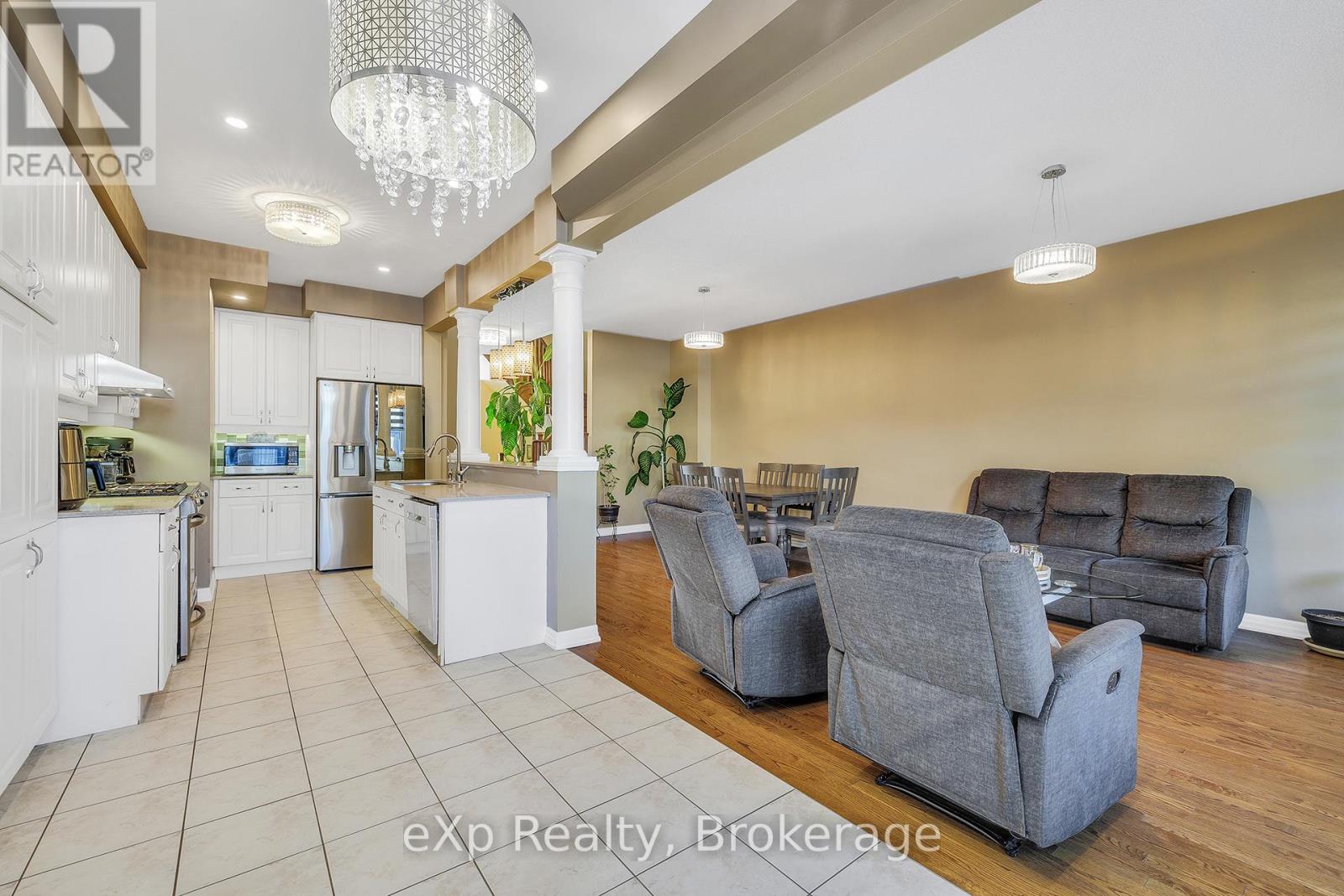 115 Holloway Terrace, Milton, Ontario L9T 0R6 - Photo 11 - W12818710