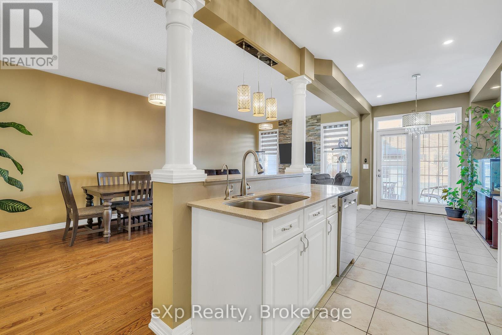 115 Holloway Terrace, Milton, Ontario L9T 0R6 - Photo 13 - W12818710